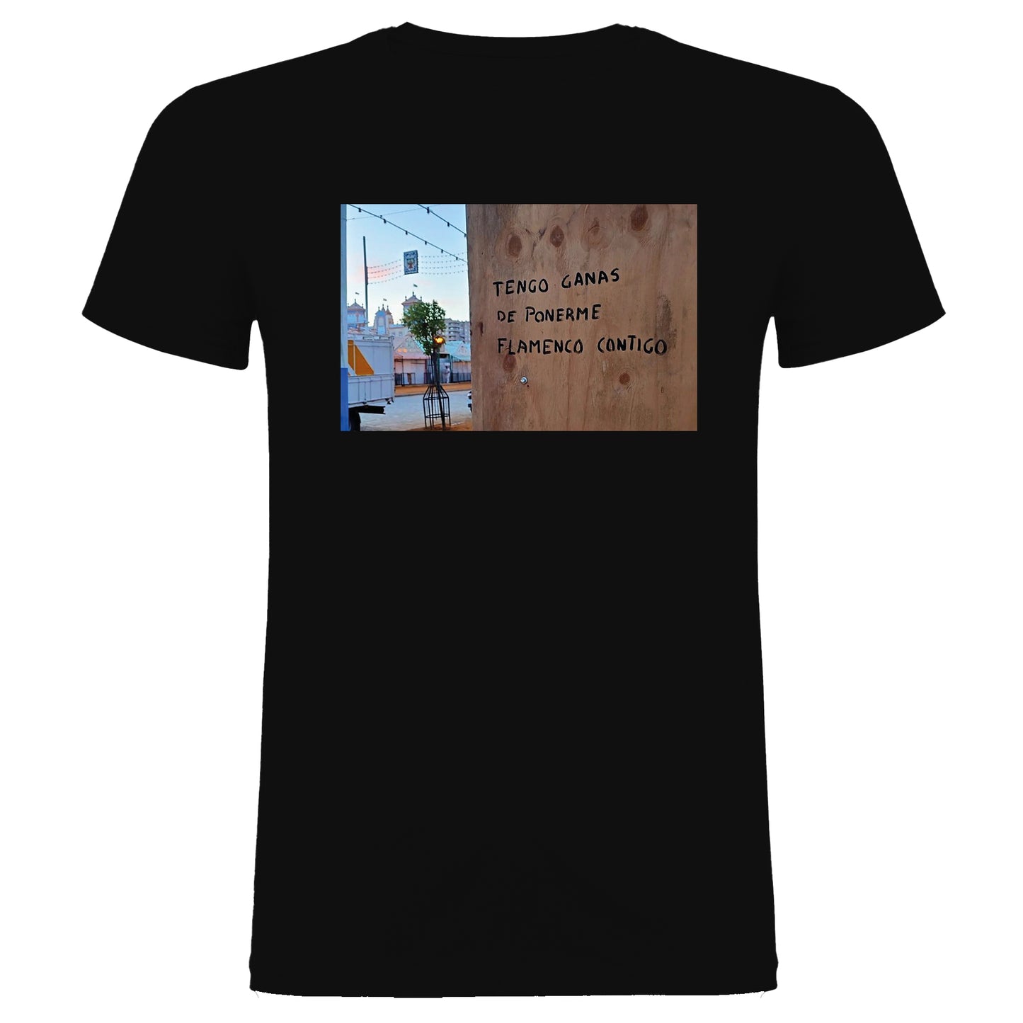 Camiseta Frases Andaluzas unisex - Flamenco contigo - 100% algodón. Regalo ideal para todas y todos los andaluces orgullosos de sus raíces.